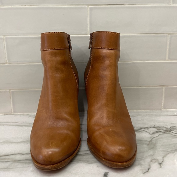 Authentic Rare Christian Louboutin Brown Janis Button Bootie 40 - Picture 10 of 14